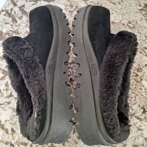 Skechers Black Suede clogs mules size 7US - Picture 7 of 10